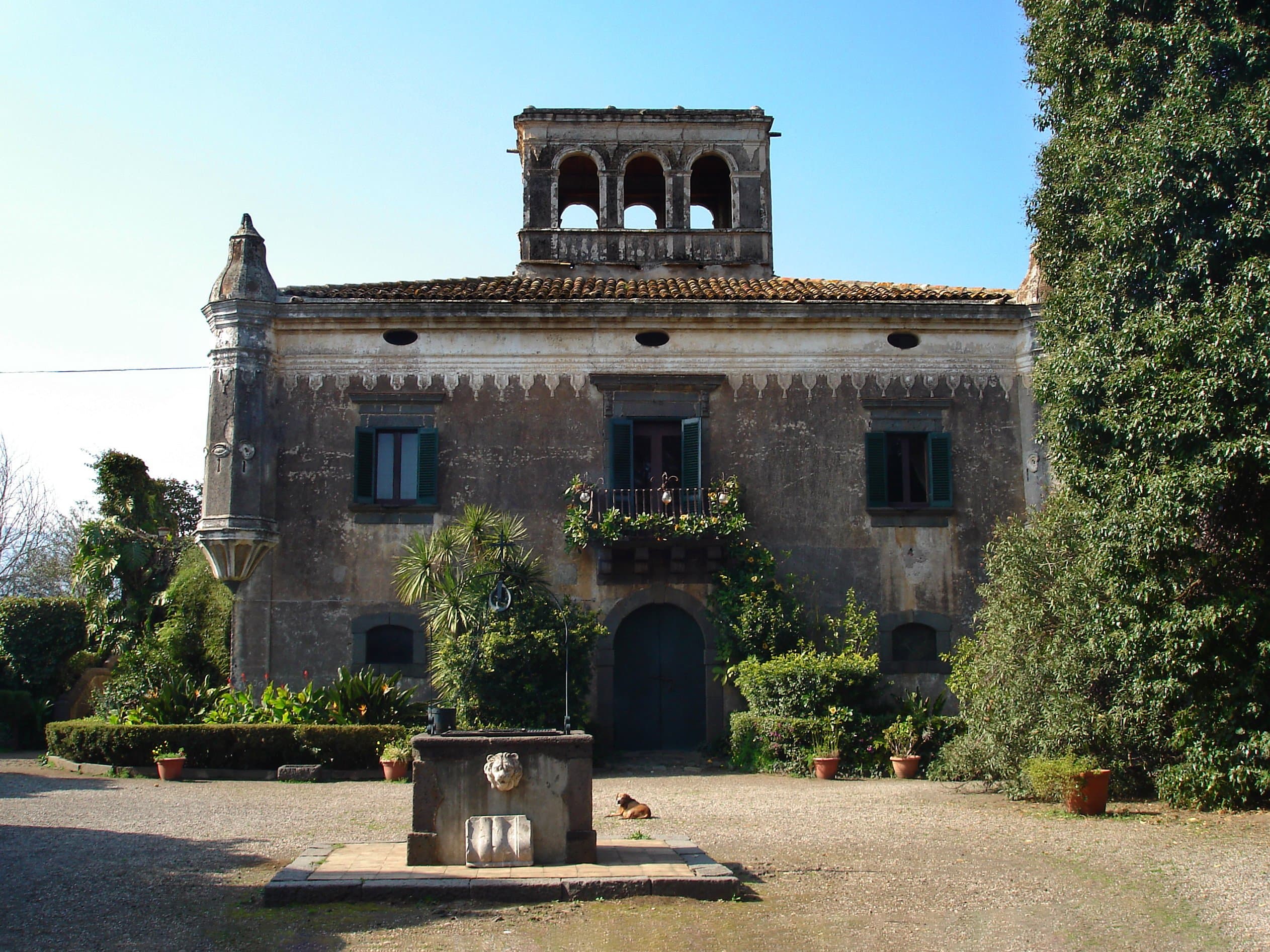 Lindblad-Expeditions-Italy-Sicily-Castello-degli-Schiavi.jpeg