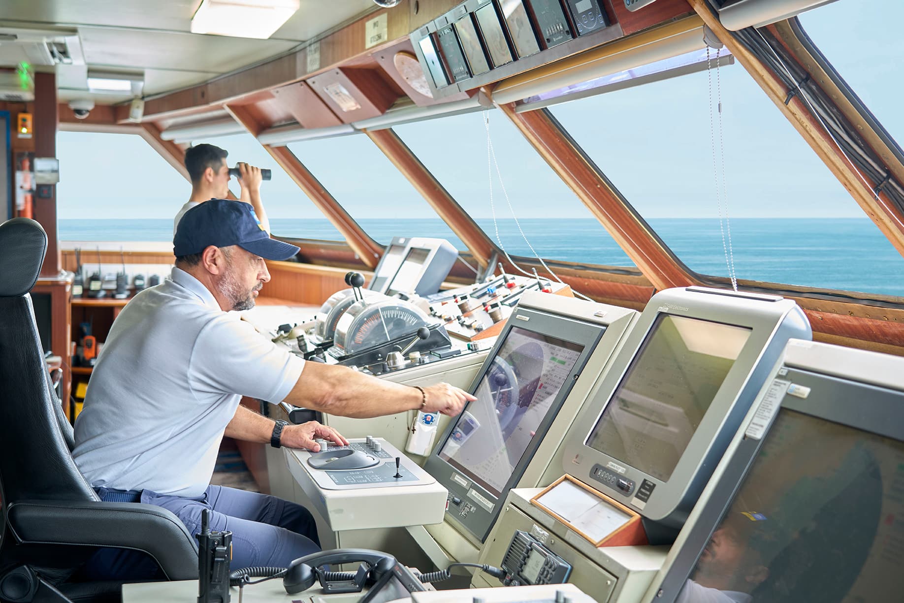 Ship NG Islander II Interior - Bridge - MR00121